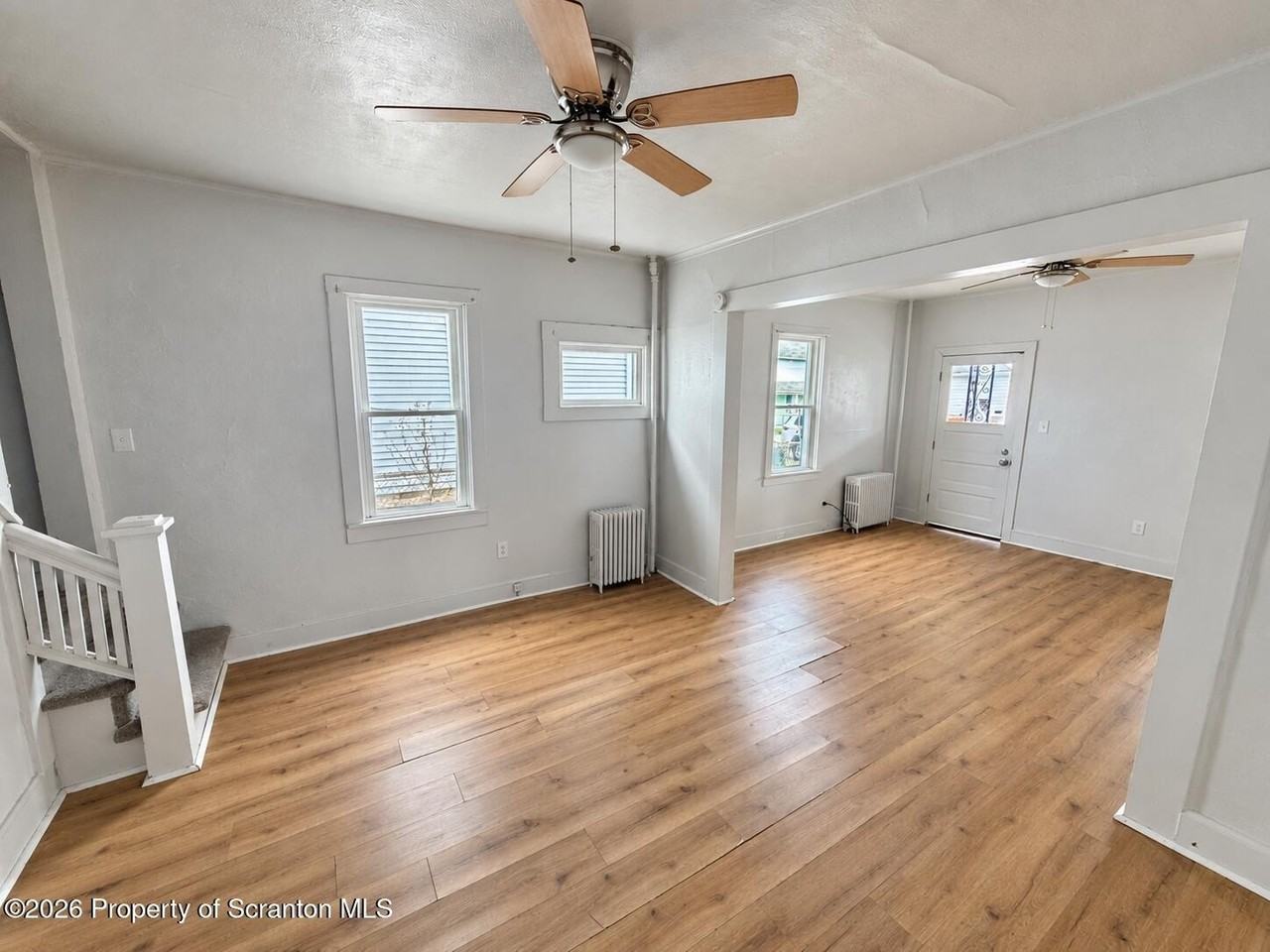 438 14th Ave - Photo 4 of 17
