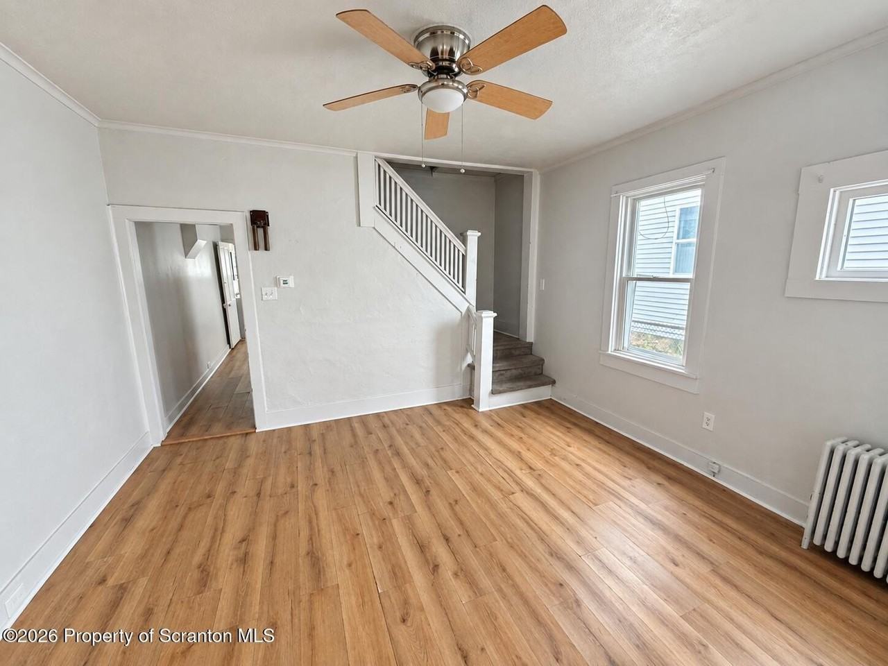 438 14th Ave - Photo 5 of 17