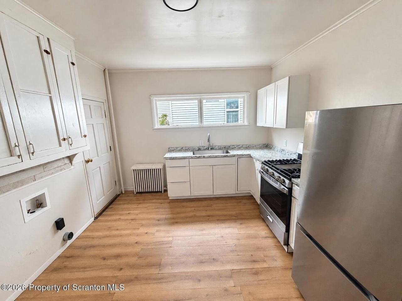 438 14th Ave - Photo 7 of 17