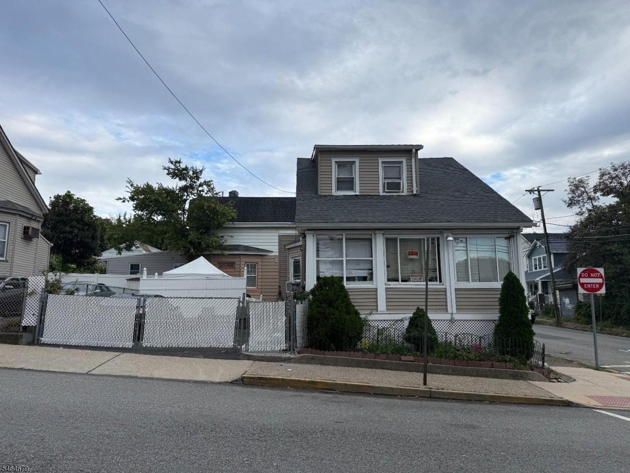 342 Crosby Ave - Photo 2 of 2