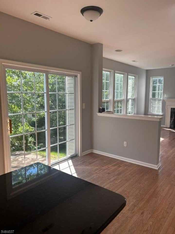 248 Winding Hill Dr - Photo 7 of 17