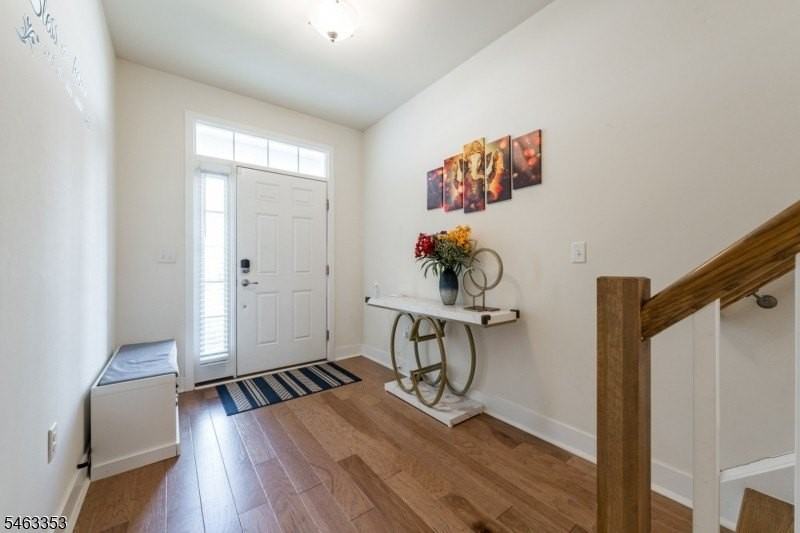 15 Gerhard Pl - Photo 4 of 37