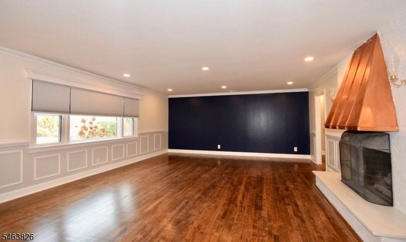 1455 Woodacres Dr - Photo 2 of 38