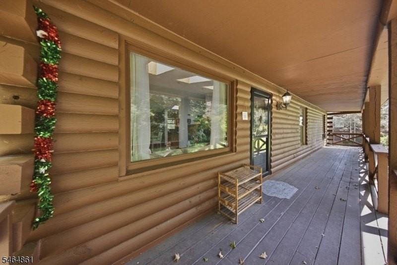67 Seneca Lake Rd - Photo 4 of 47