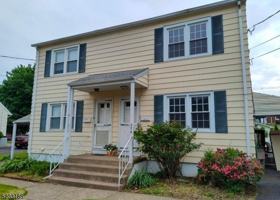 featured image of 377 Van Dyke Ave