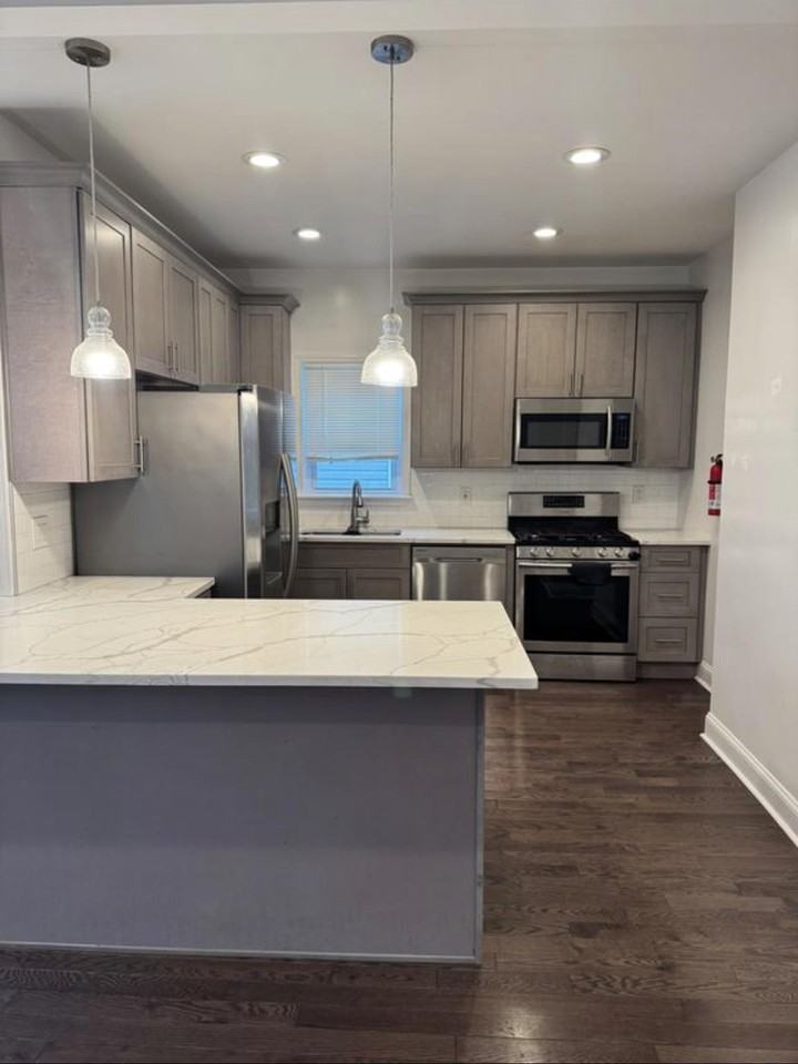 176 Avenue B #2 - Photo 5 of 14