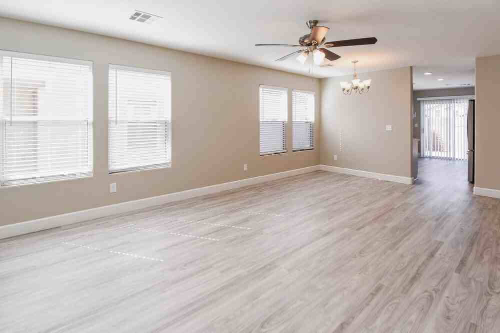 3010 Cantabria Ct - Photo 6 of 16