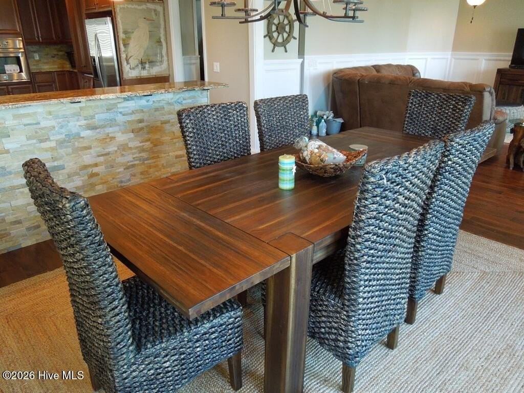 148 Midway Cir - Photo 7 of 39