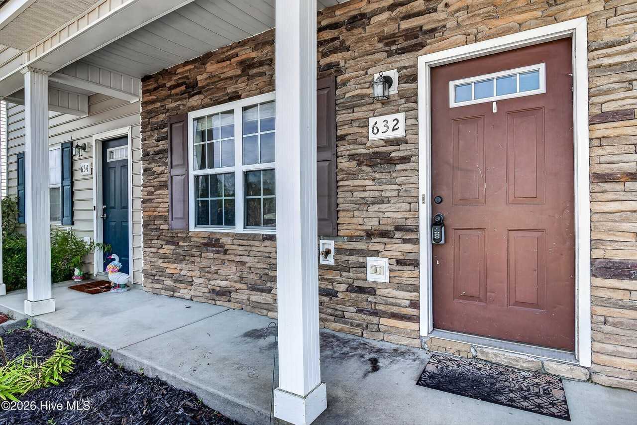 632 Ebb Tide Ln - Photo 4 of 26