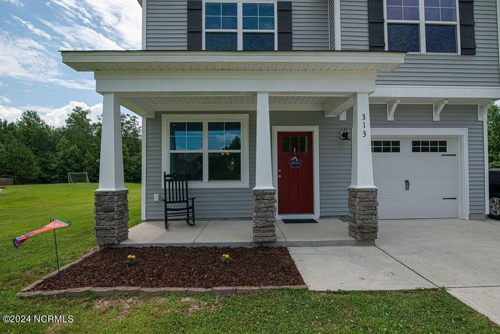 313 Murphy Dr - Photo 2 of 28