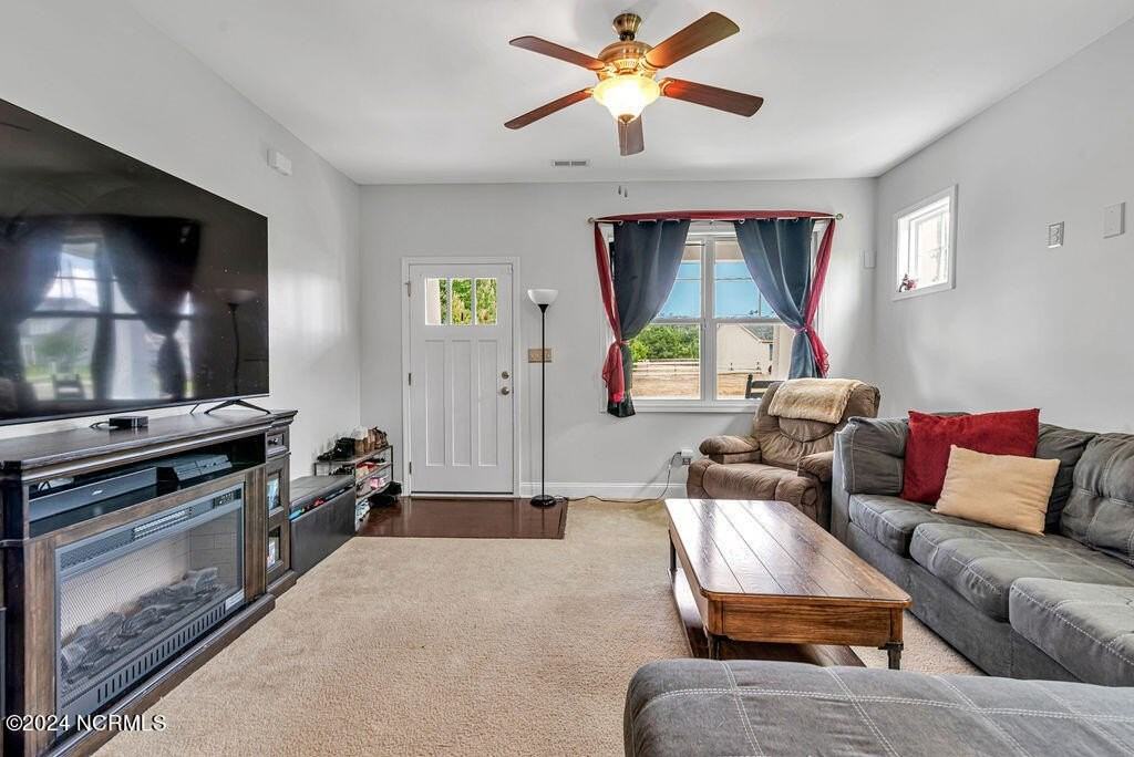 313 Murphy Dr - Photo 4 of 28