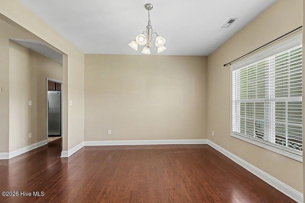 107 Turquoise Dr - Photo 5 of 31