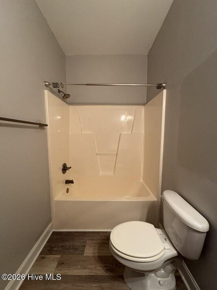 106 Moonstone Ct - Photo 7 of 19