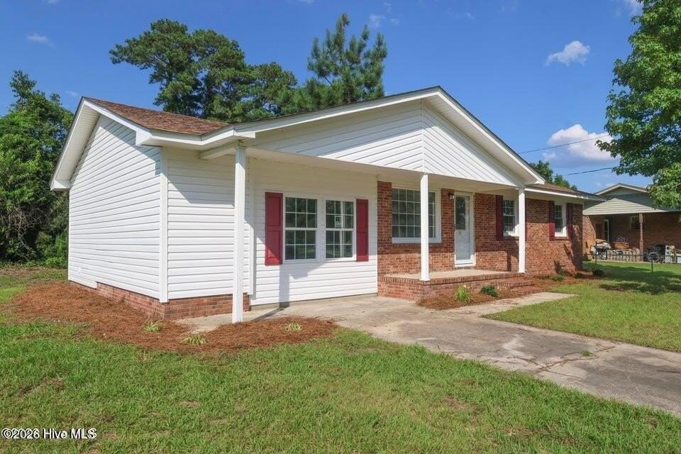 15 Oxford Dr - Photo 2 of 23