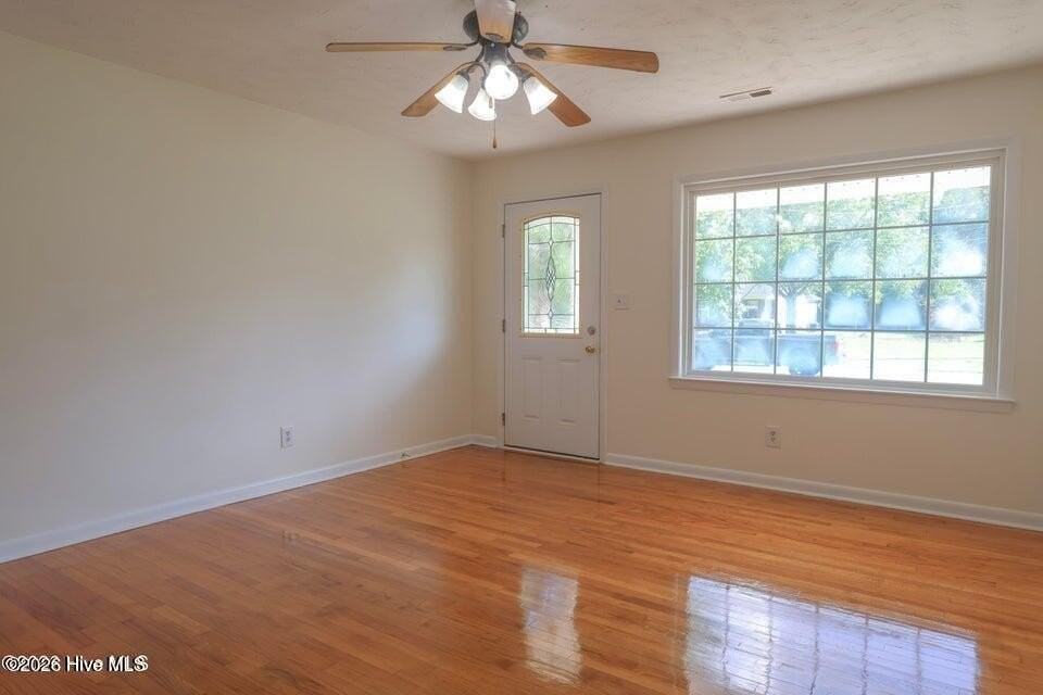 15 Oxford Dr - Photo 5 of 23