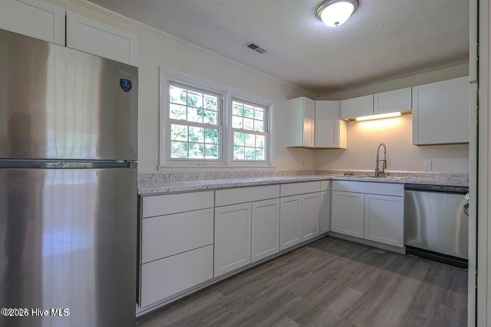 15 Oxford Dr - Photo 6 of 23