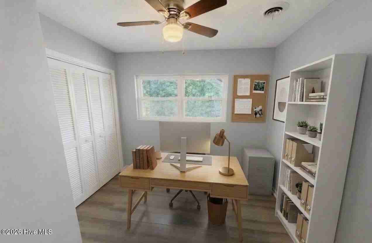 4021 Wynmore Ct - Photo 3 of 27