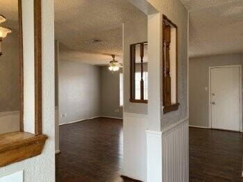 722 12th St - Photo 3 of 29