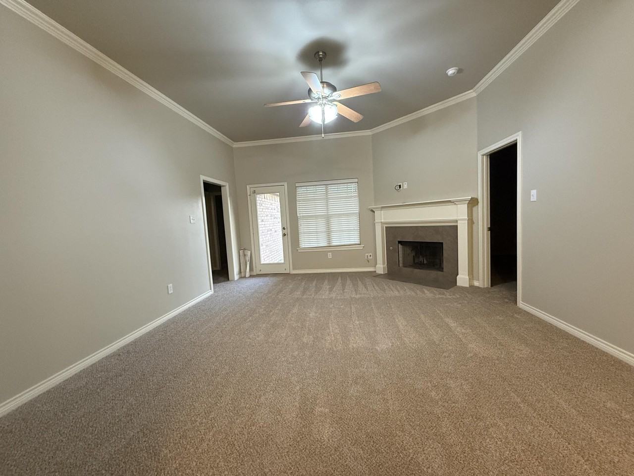 5910 102nd St - Photo 2 of 13