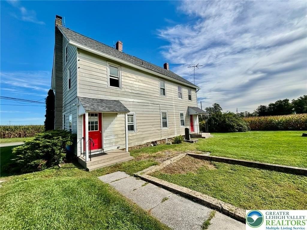 4067 Newburg Rd - Photo 3 of 19