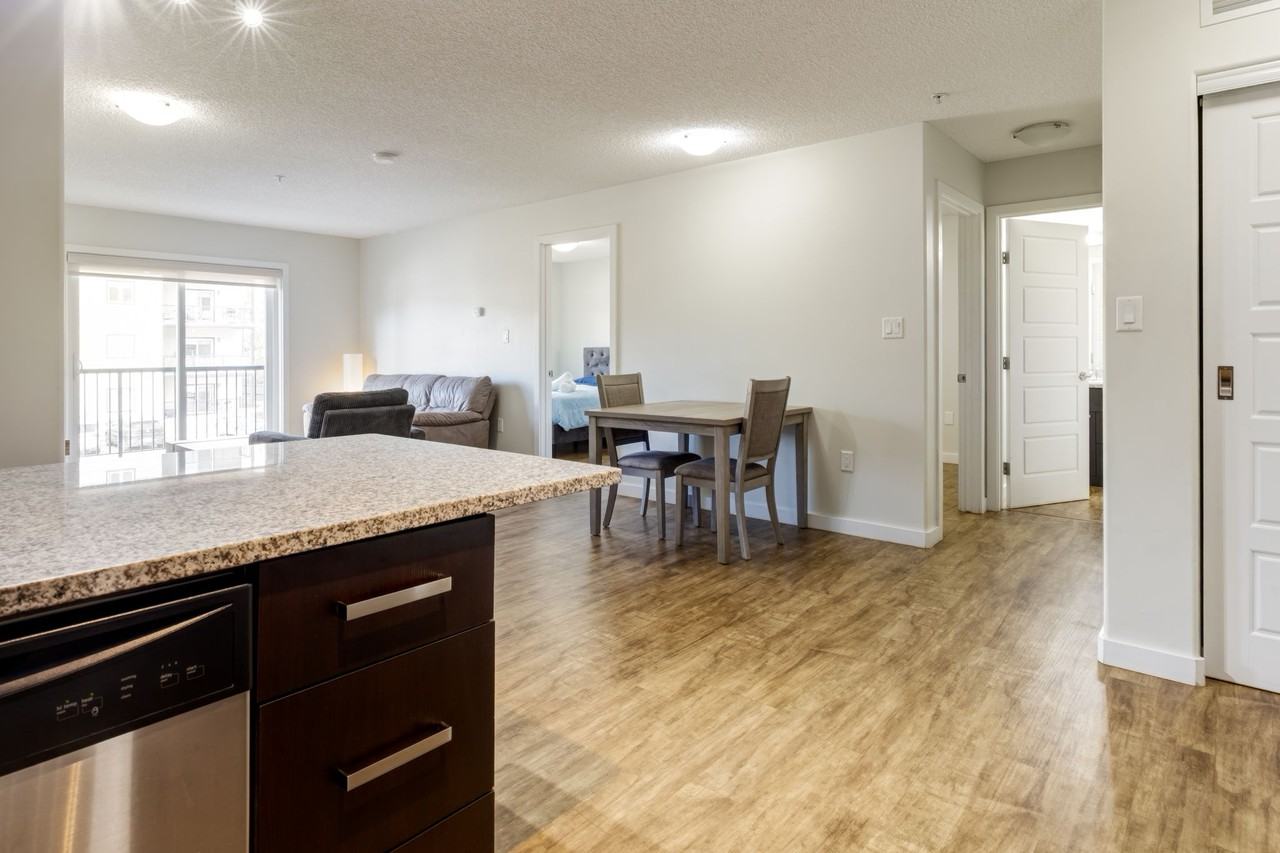 Avalon Court - Photo 4 of 28