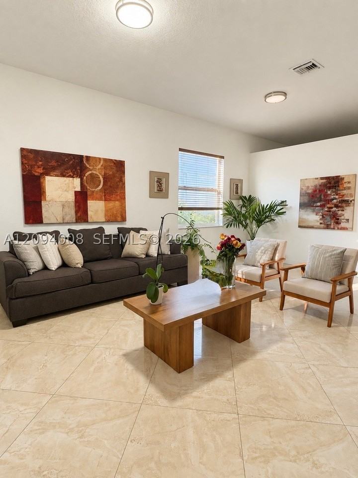 4437 Laurel Pl #4437 - Photo 2 of 10