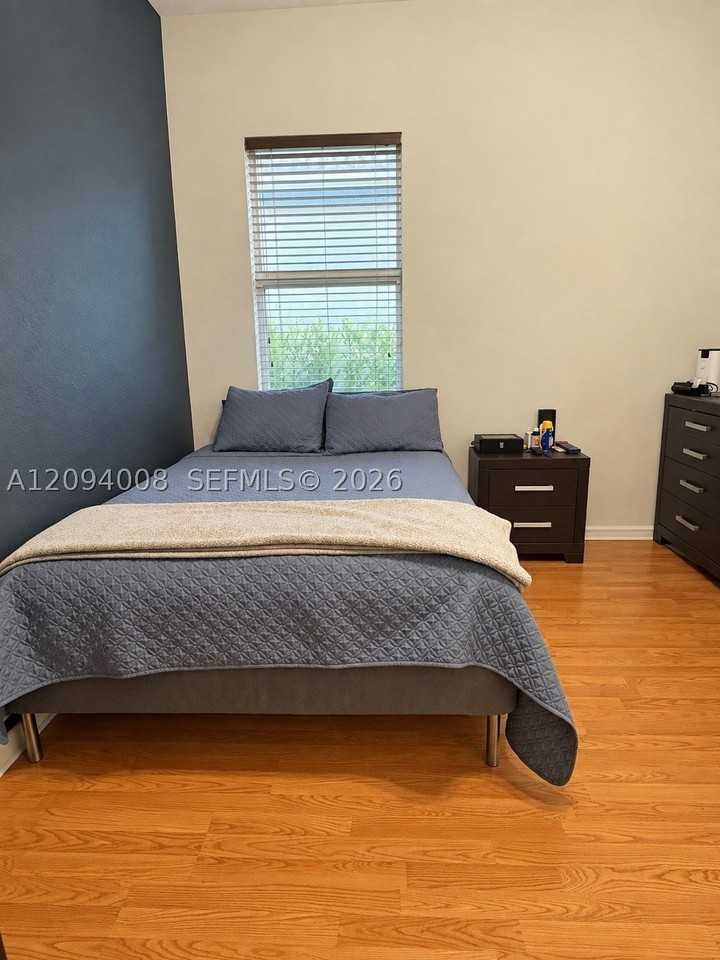 4437 Laurel Pl #4437 - Photo 7 of 10