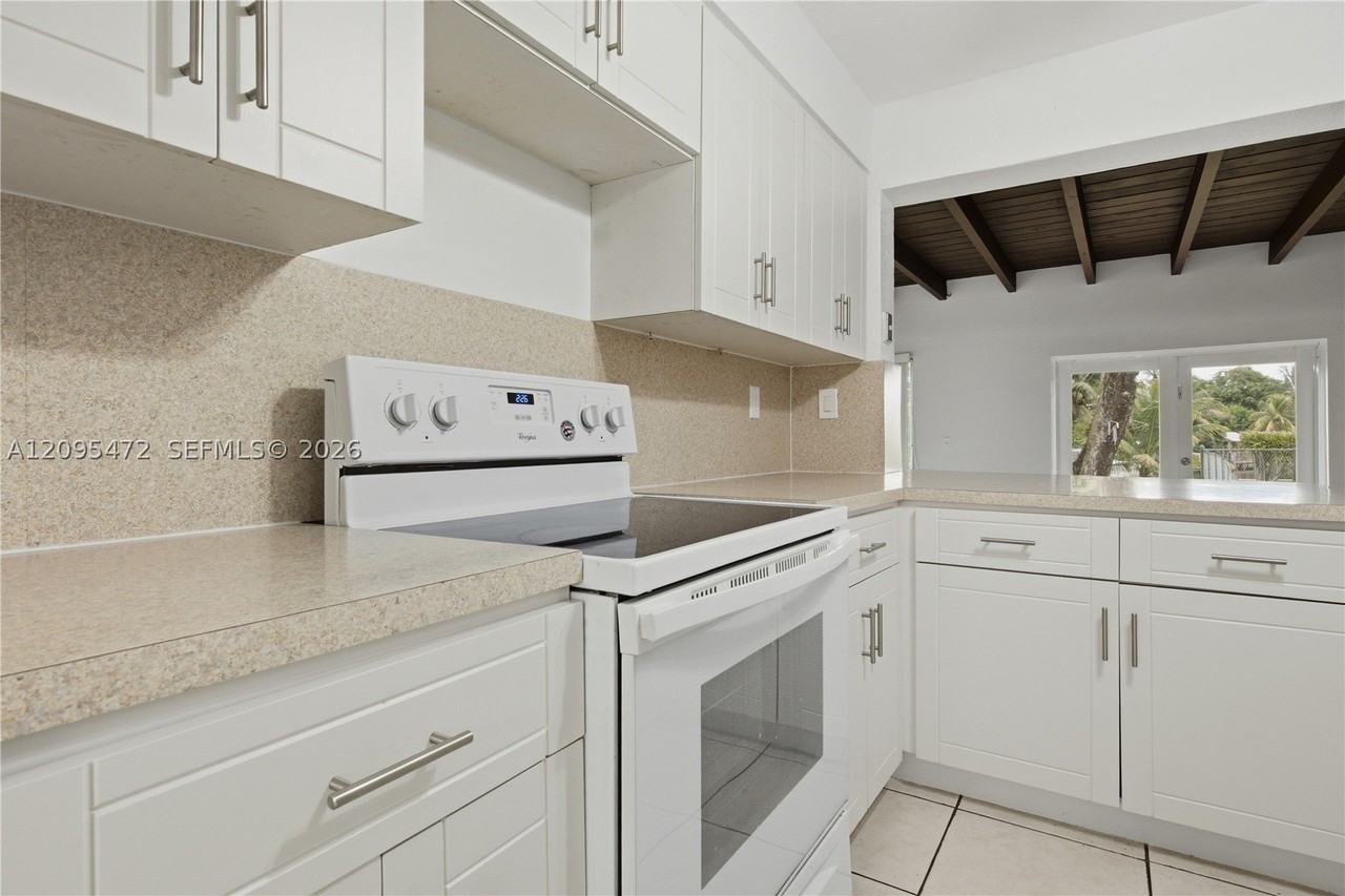 6531 W 8th Ave - Photo 3 of 21