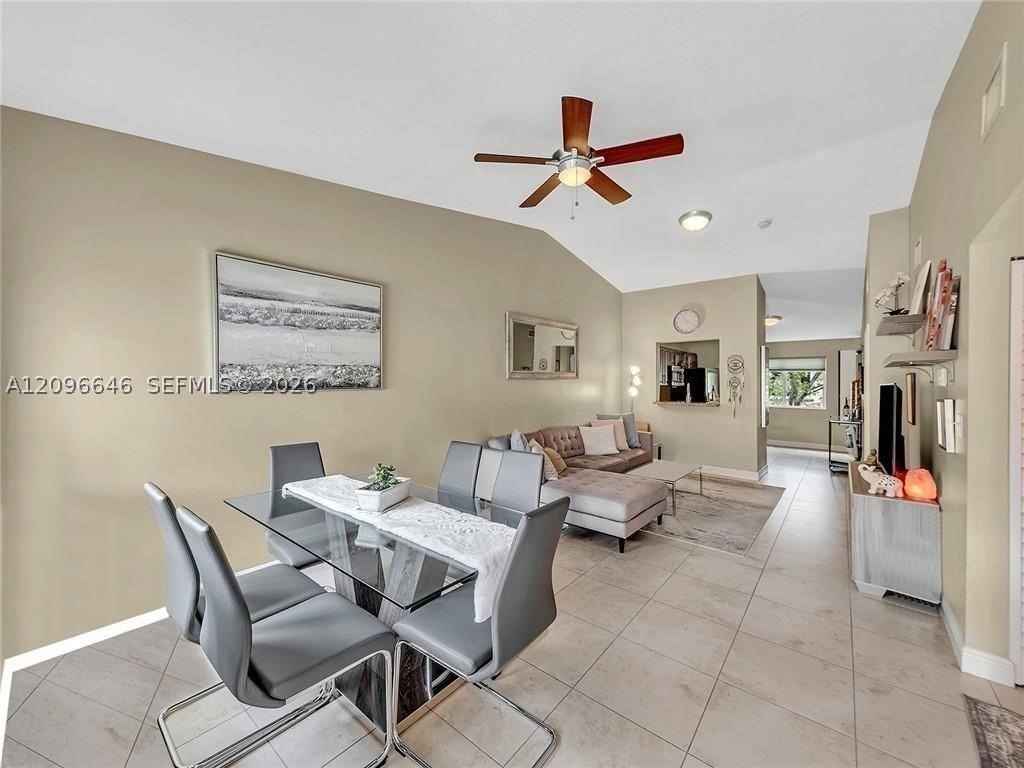 6245 Sw 47th Mnr #203 - Photo 3 of 24