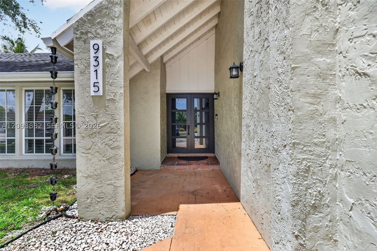 9315 Sw 172nd Ter