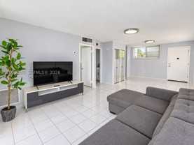 1750 James Ave #7L - Photo 1 of 1