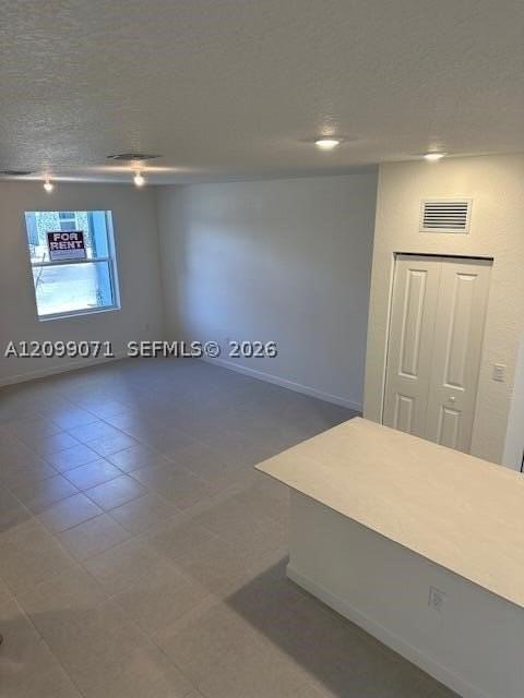 1154 Se 2nd St #1154 - Photo 7 of 14