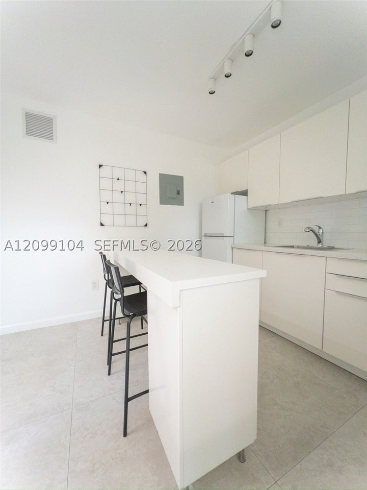 3676 Oak Ave #1 - Photo 5 of 23