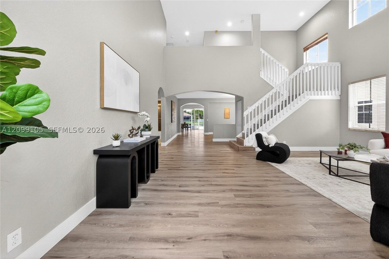 2432 Deer Creek Rd - Photo 6 of 48