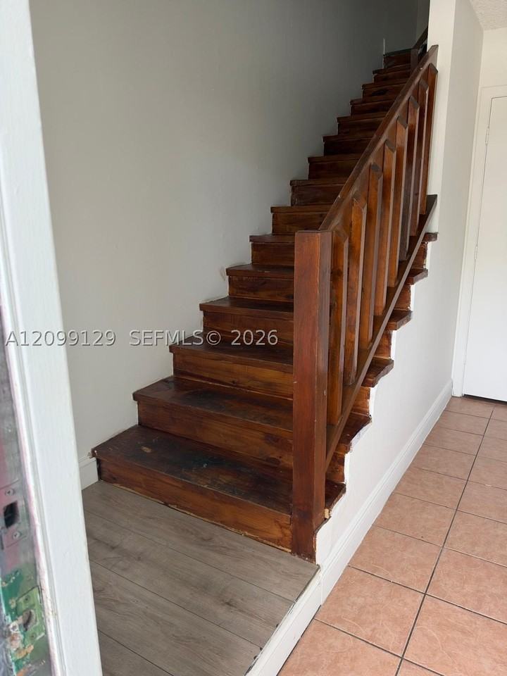 3606 Inlet Cir #0 - Photo 7 of 50