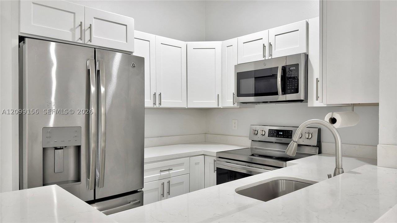 9721 Hammocks Blvd #201 - Photo 6 of 17