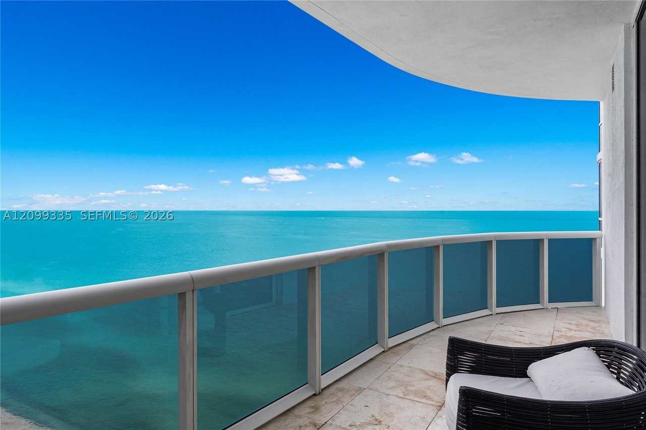 15901 Collins Ave #3002 - Photo 2 of 32