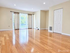 240 Hampshire Ct - Photo 1 of 1