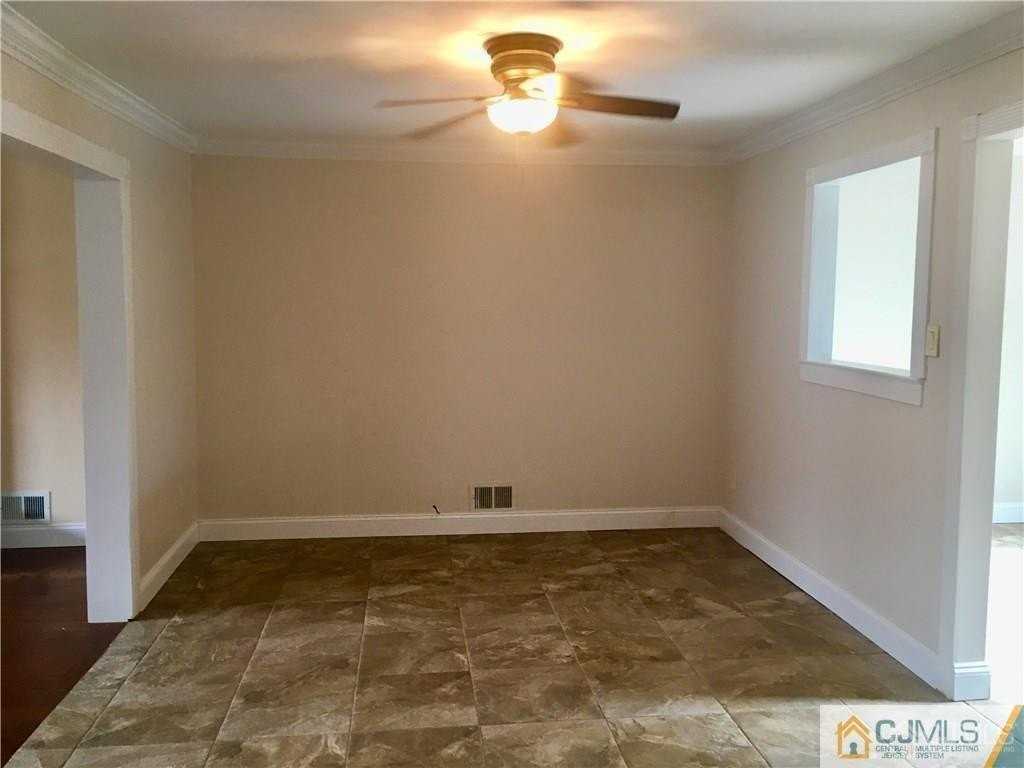 601 Maple Hill Dr #601 - Photo 7 of 24