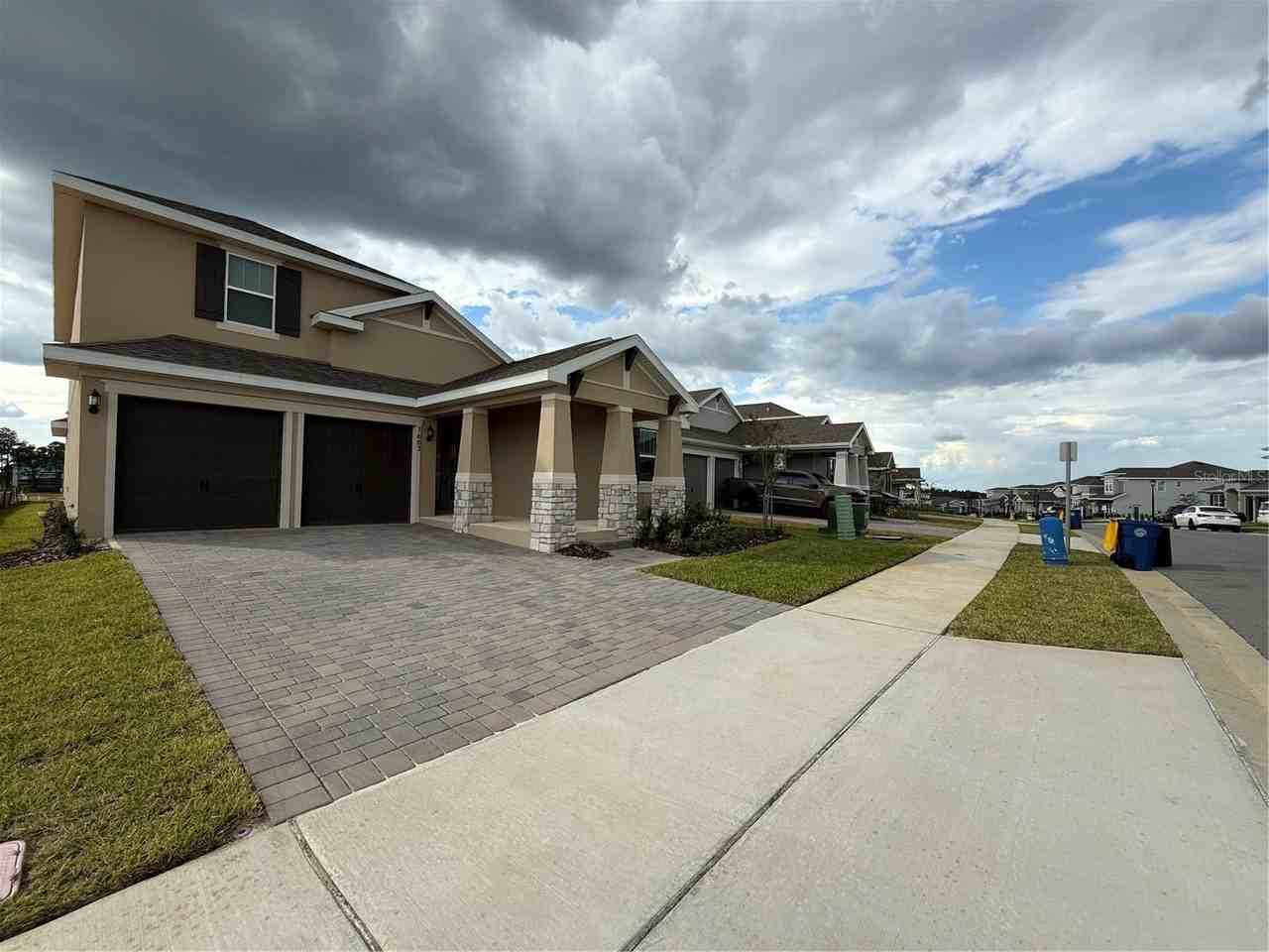 1663 Pyramid Hill St - Photo 2 of 31