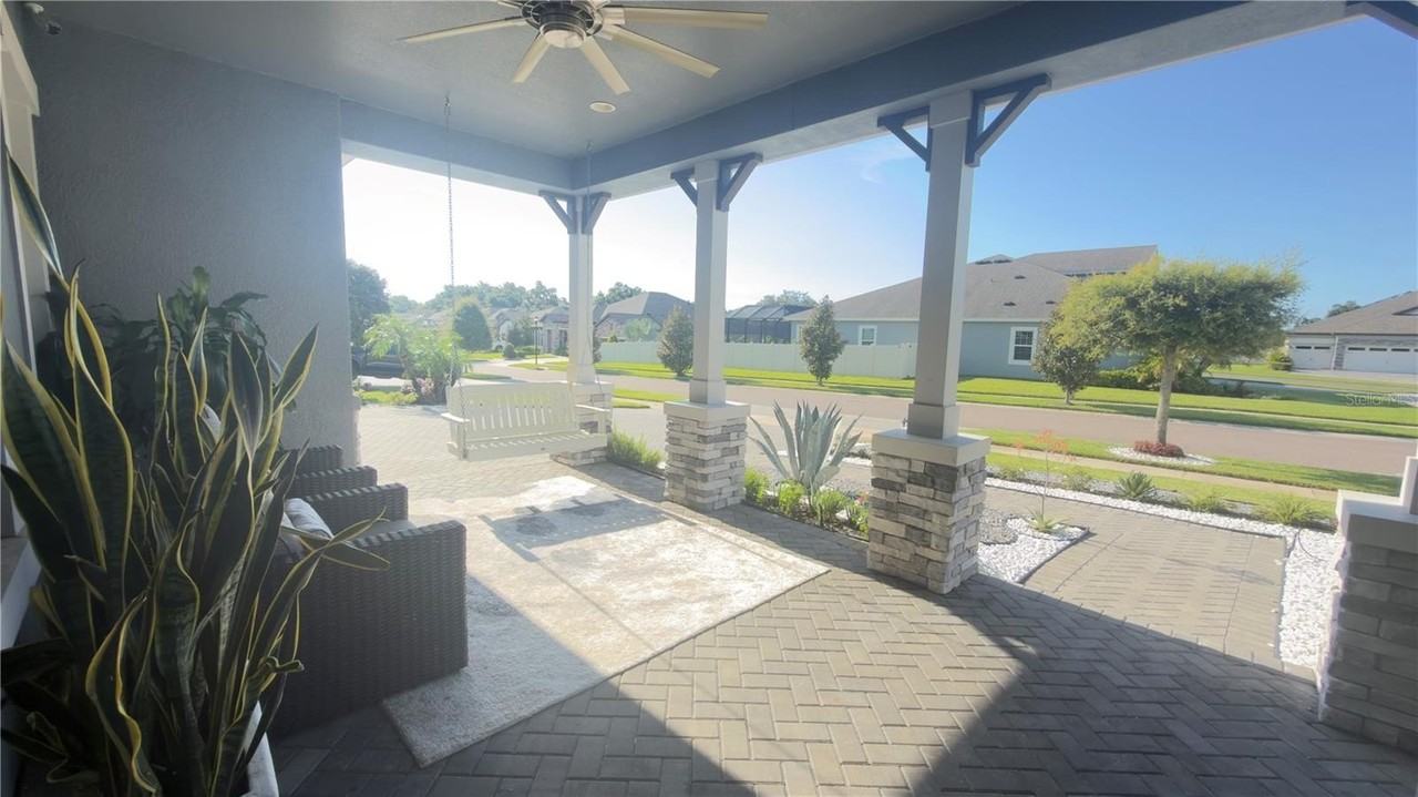 4602 Ridgewood Estates Ave - Photo 3 of 35
