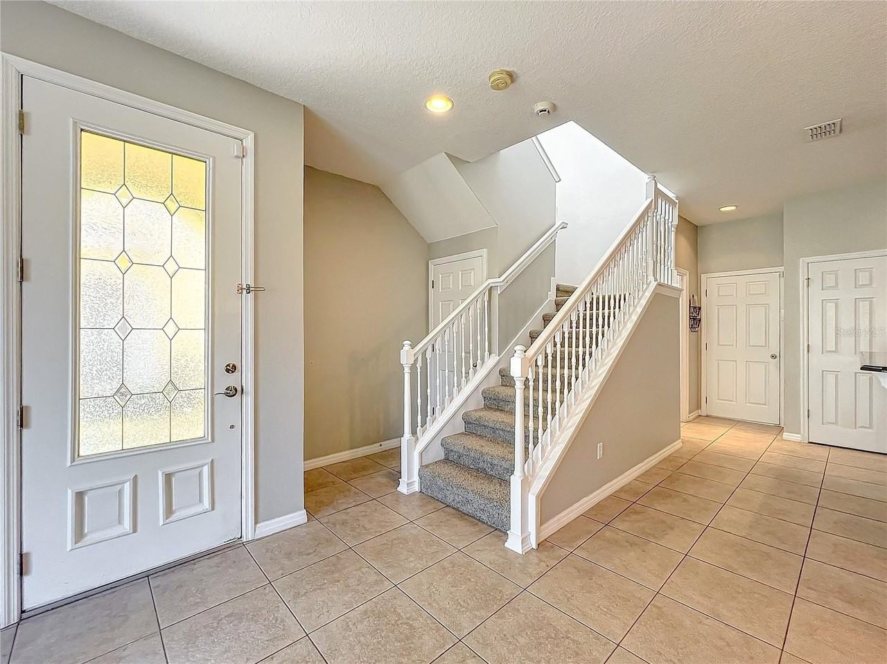 2821 Shady Willow Ln - Photo 3 of 34