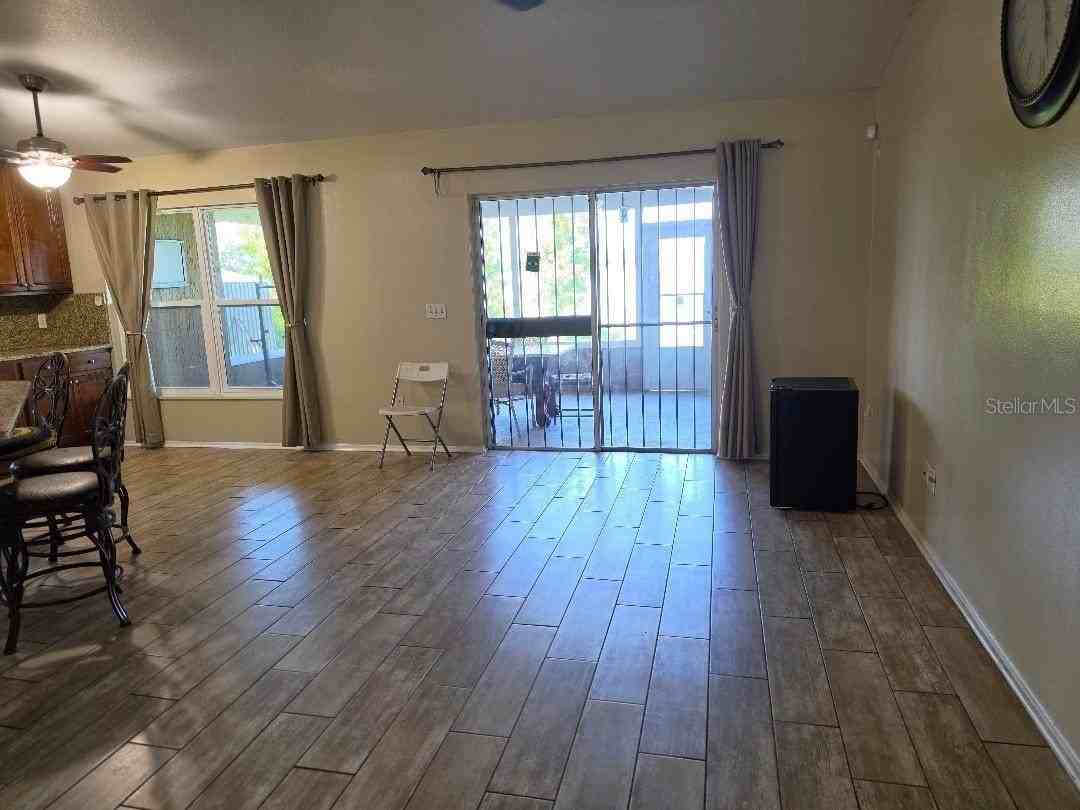 3543 Domino Ct - Photo 3 of 27