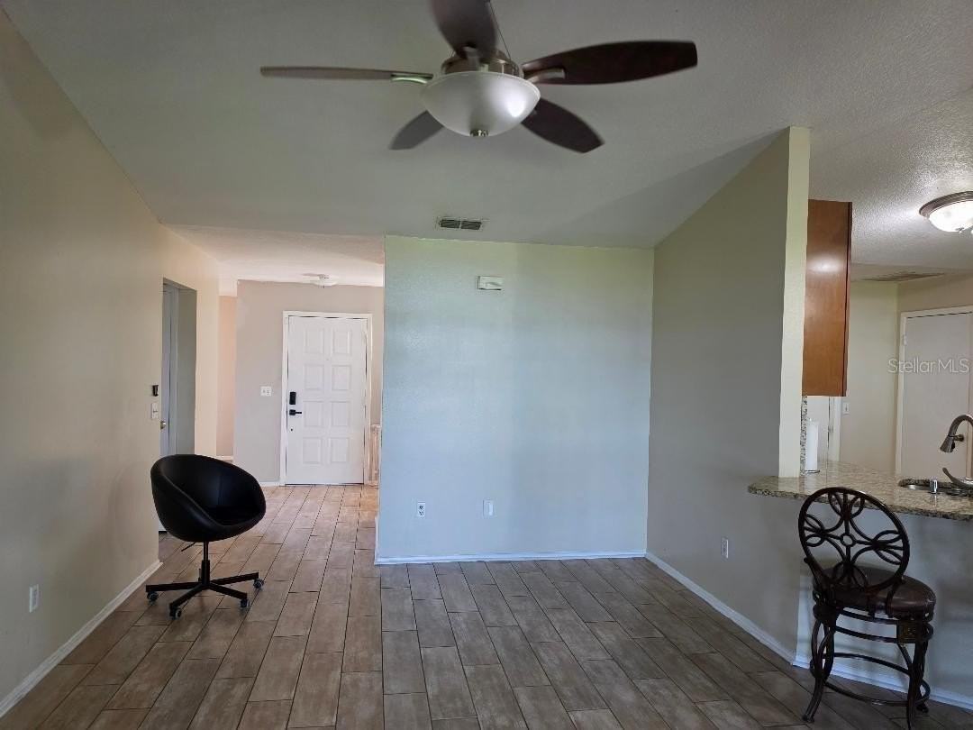3543 Domino Ct - Photo 4 of 27