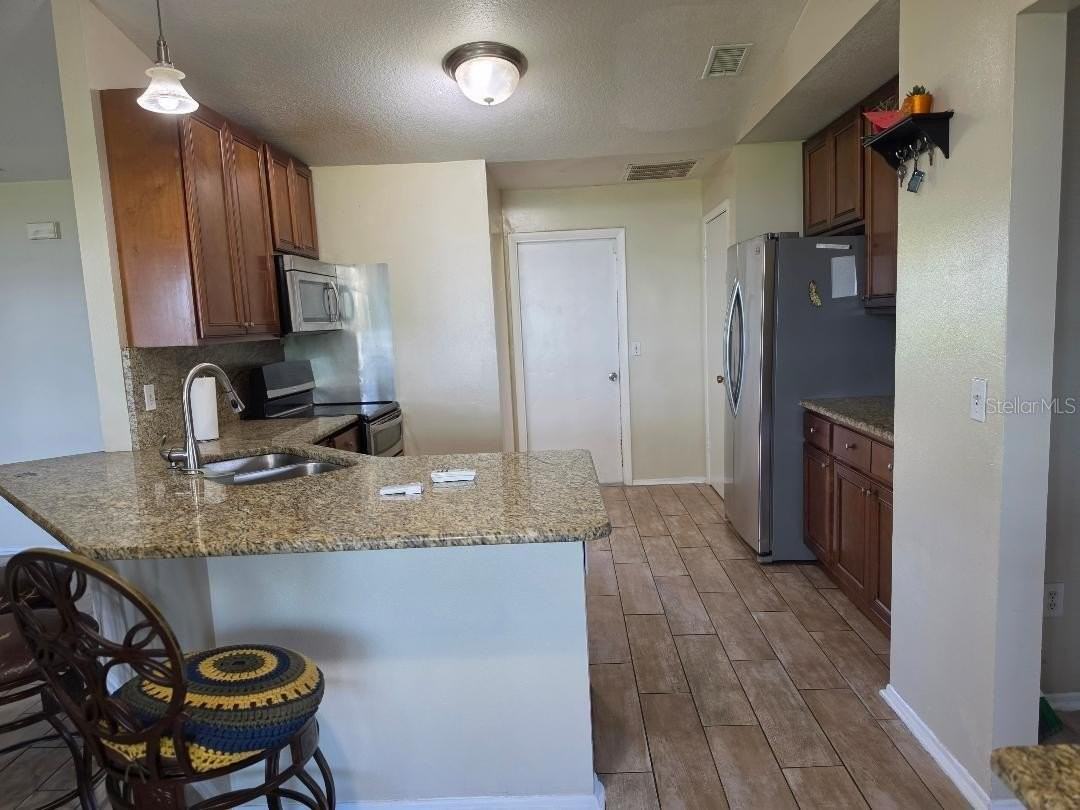 3543 Domino Ct - Photo 6 of 27