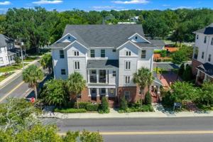 featured image of 121 Se Watula Ave