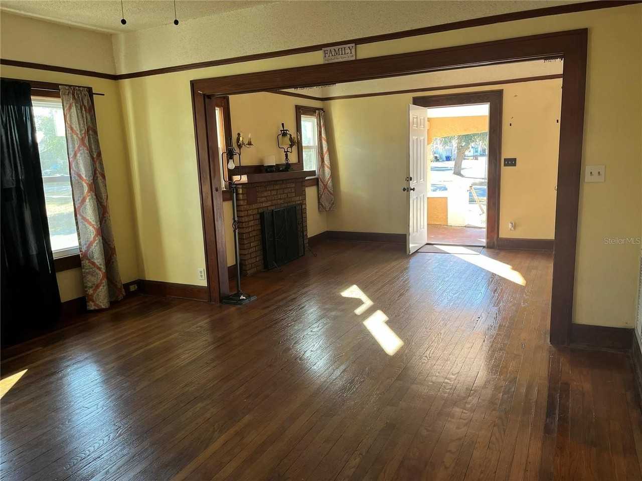 439 New York Ave - Photo 6 of 14