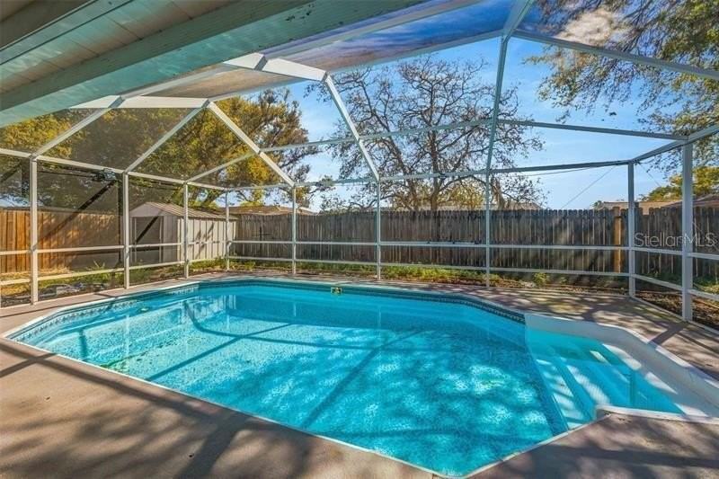 9040 Lunar Ln - Photo 2 of 13