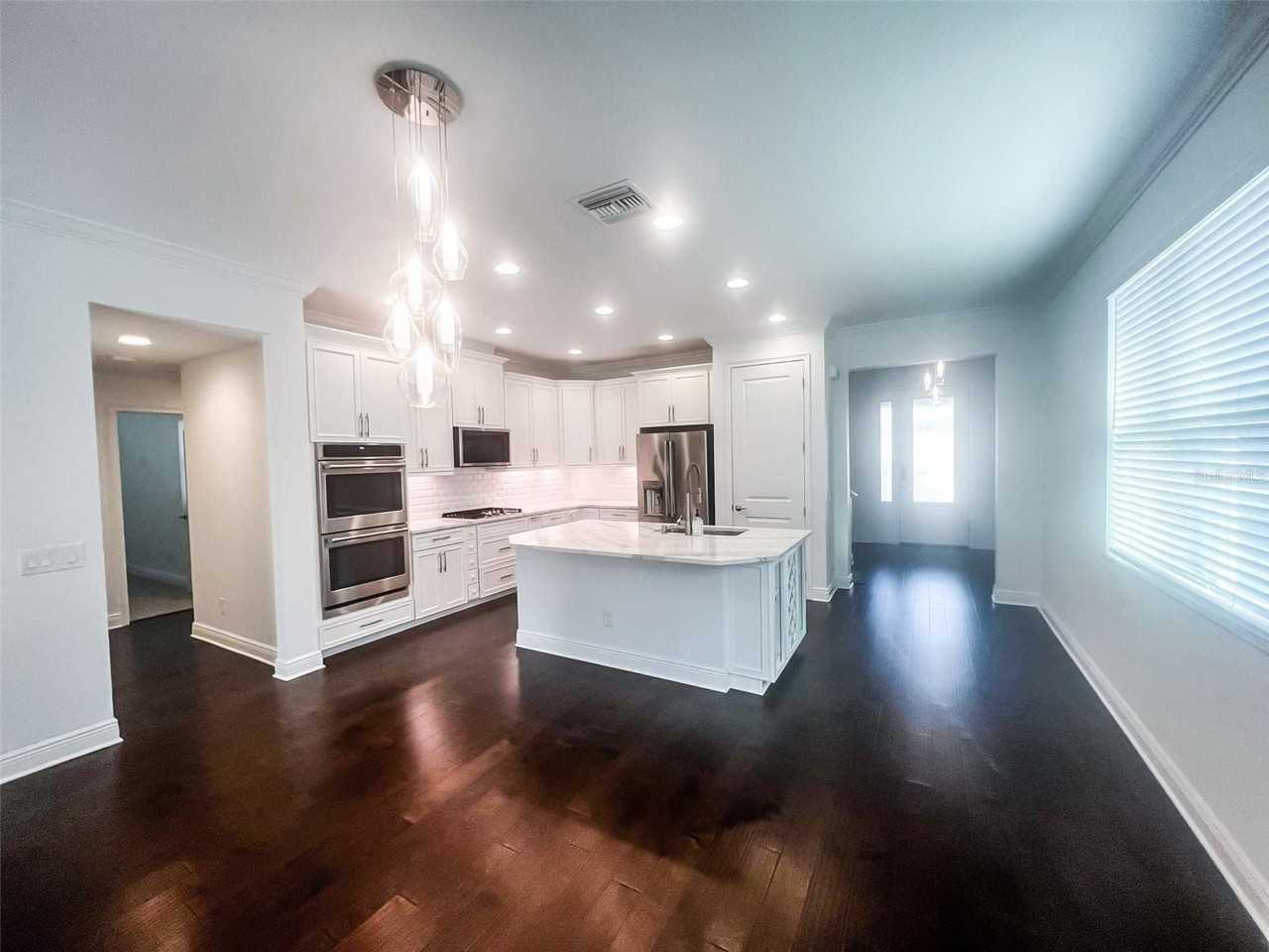 3847 Mellon Dr - Photo 4 of 50