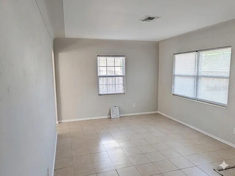 2334 38th Ave N - Photo 6 of 13